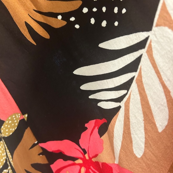 Floral Wrap Dress - Pink and Black - Picture 2 of 8